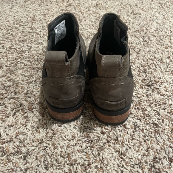 Sorel boots - Picture 6 of 11